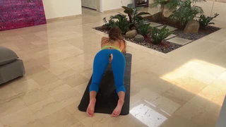 Stella Barey anal yoga xxx video