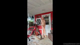 Linsey Donovan nude porch tease porn video