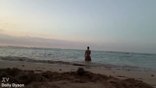 Dolly Dyson nude beach sunset porn video