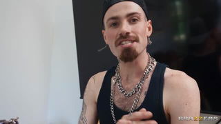 Tattooed stud with Emma Rosie porn video