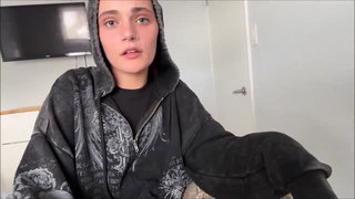 Best Friend black hoodie gaze hot sex scene